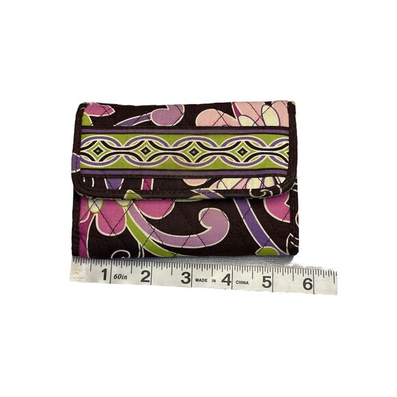 Vera Bradley EURO Brown Floral ID Window and Slip Pockets Snap Trifold Wallet - Picture 5 of 6
